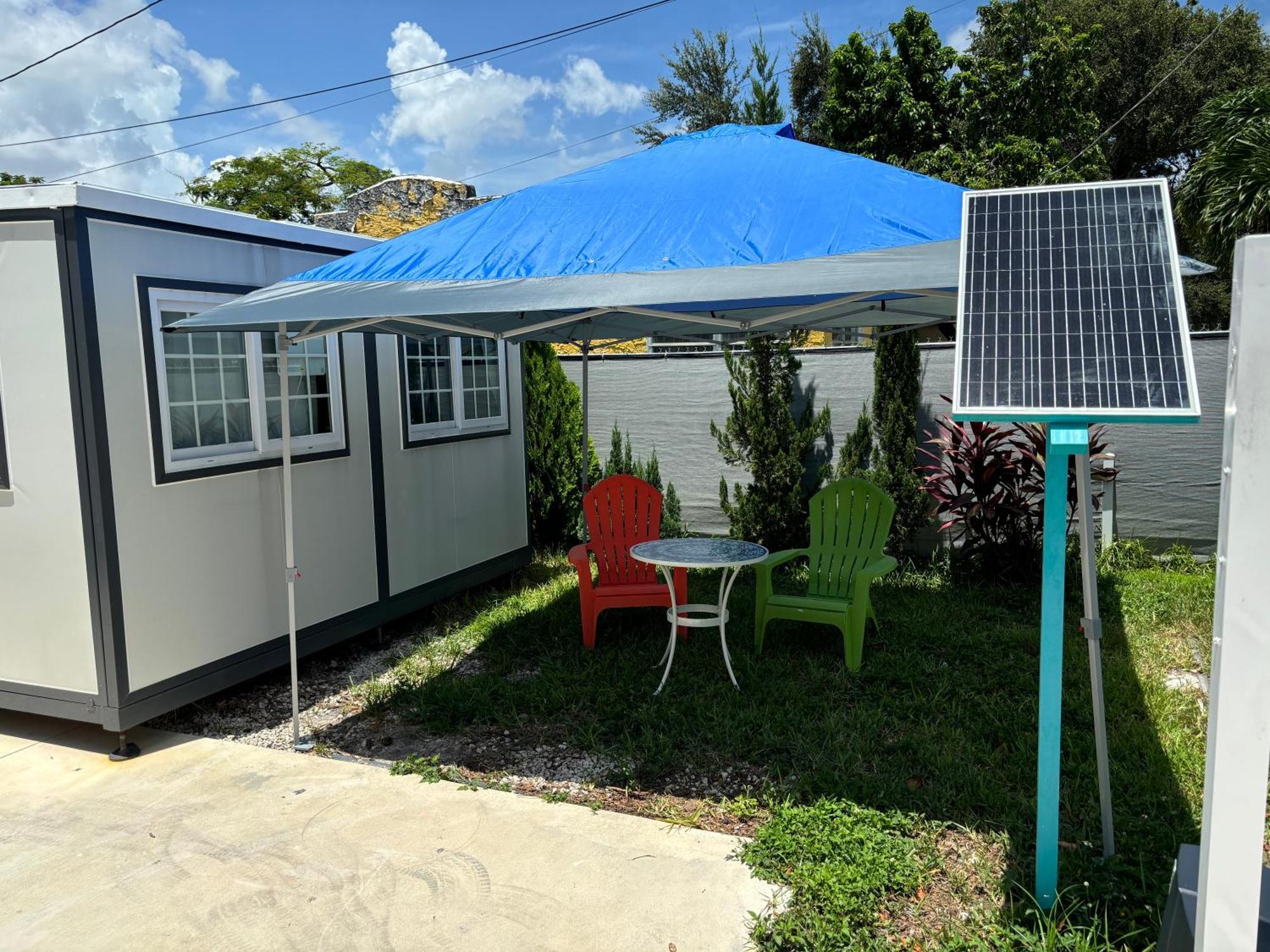Mini House Oasis Hotell Miami Springs Eksteriør bilde